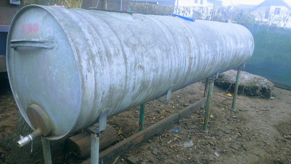 Beczka do wody 600 litrów.