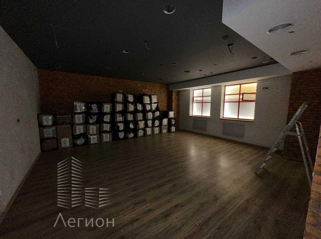 Сдам отличное помещение с отдельным входом! метро Ботанический сад.