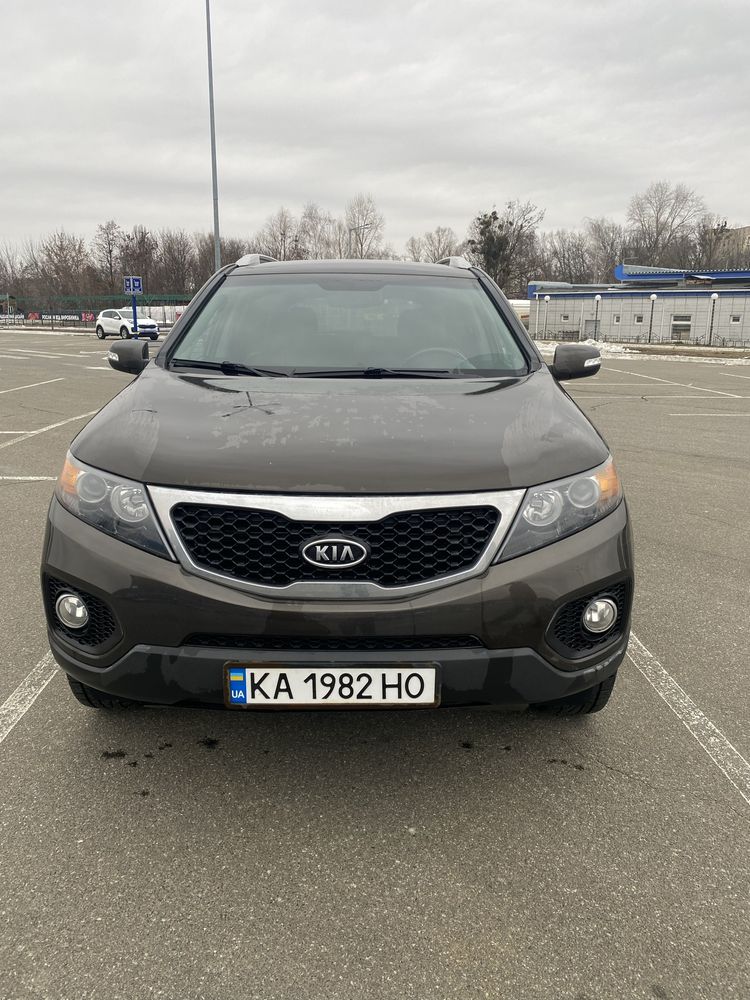 KIA Sorento 2011 року, 2.4 газ/бензин