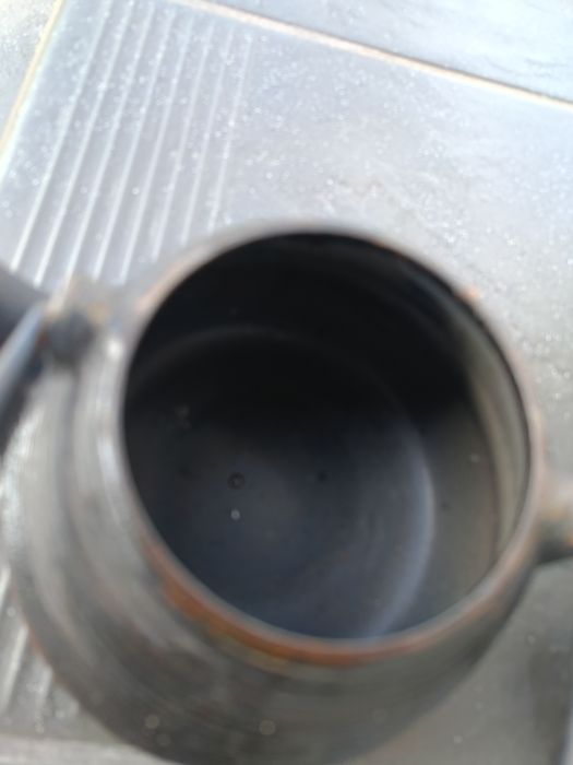 Litrowy czajnik żeliwny