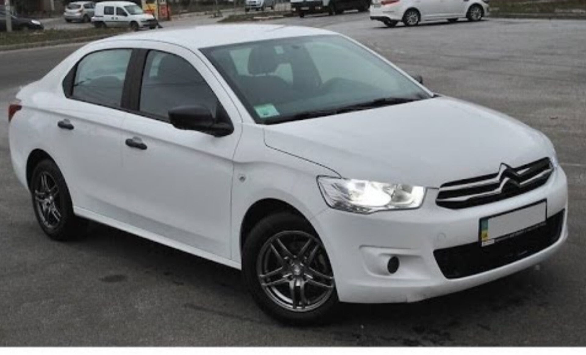 Аренда авто Pegeot 301 / Citroën C-Elysee для такси
