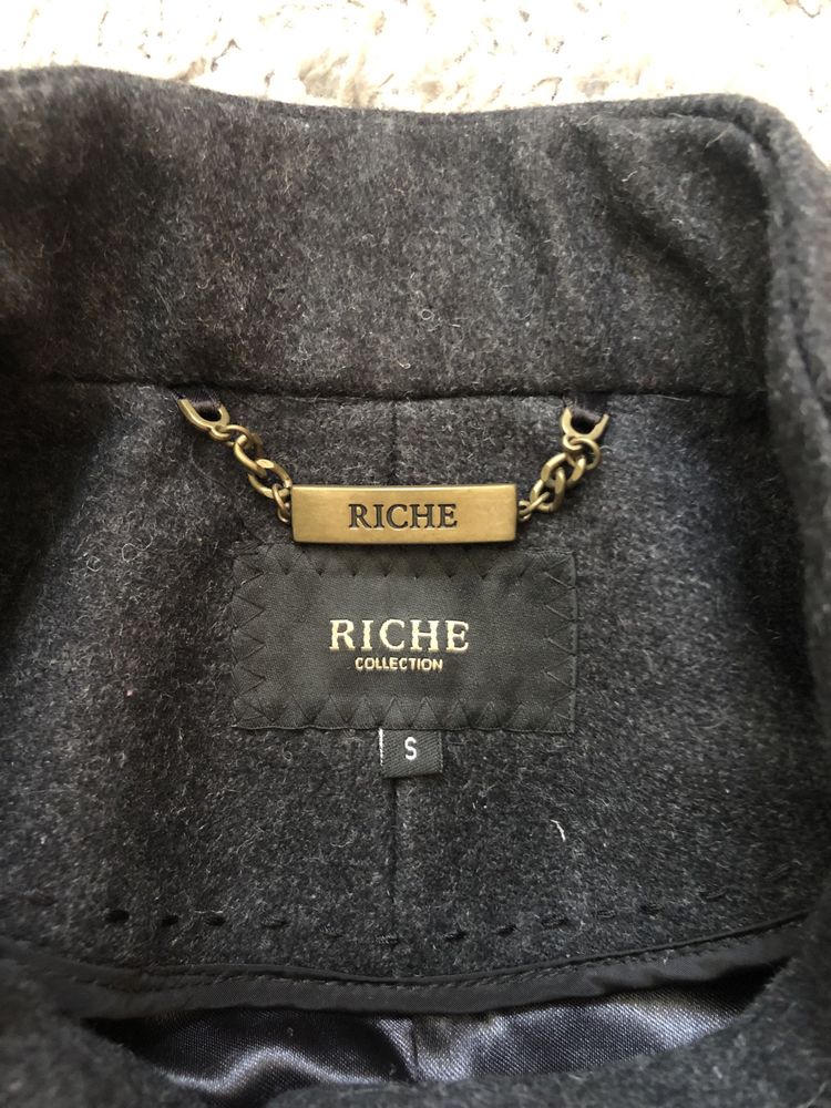 Жіноче пальто RICHE