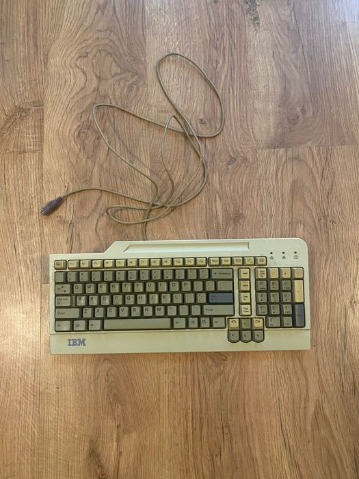 Klawiatura IBM….