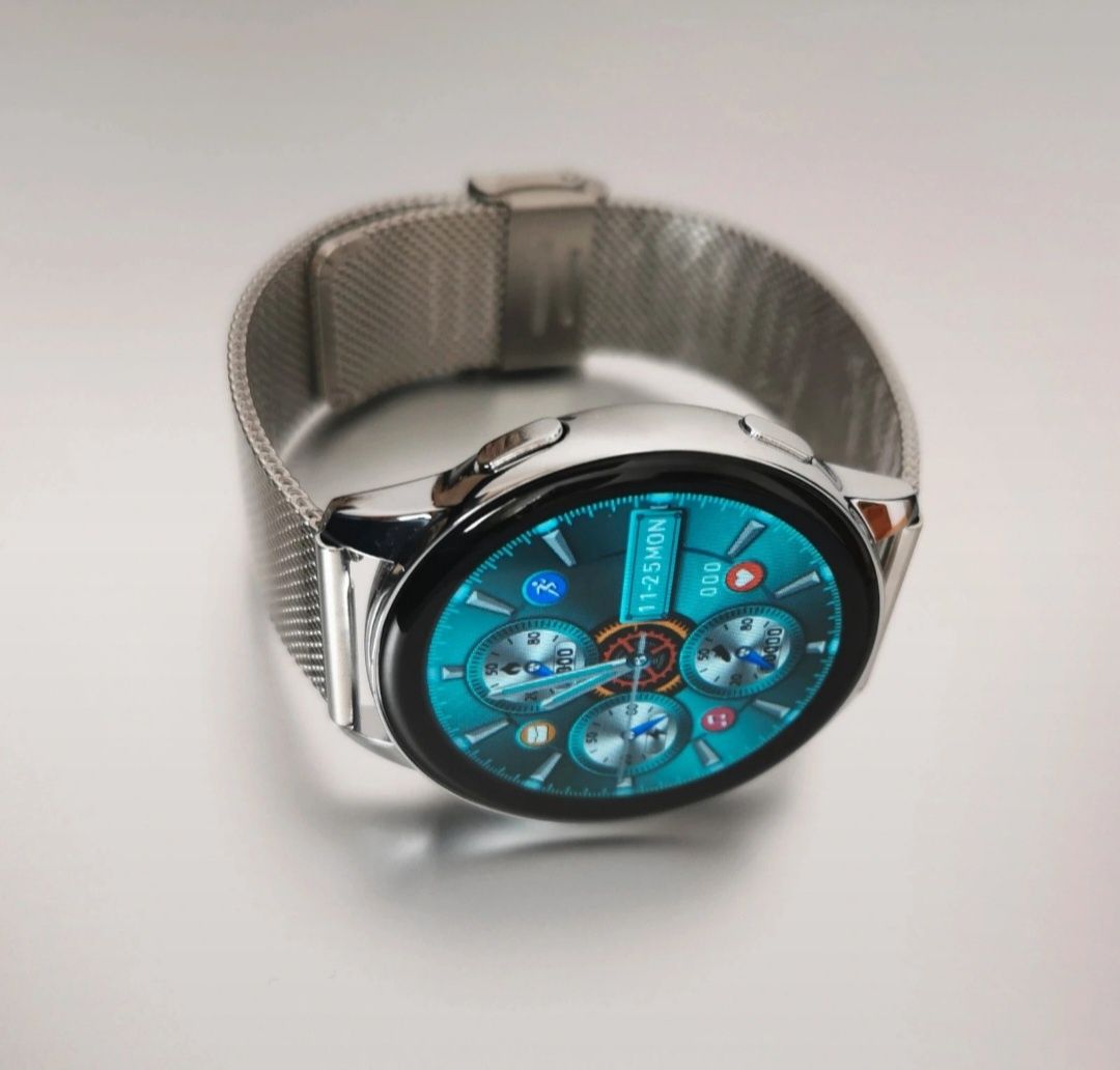 Smartwatch srebrny, komplet