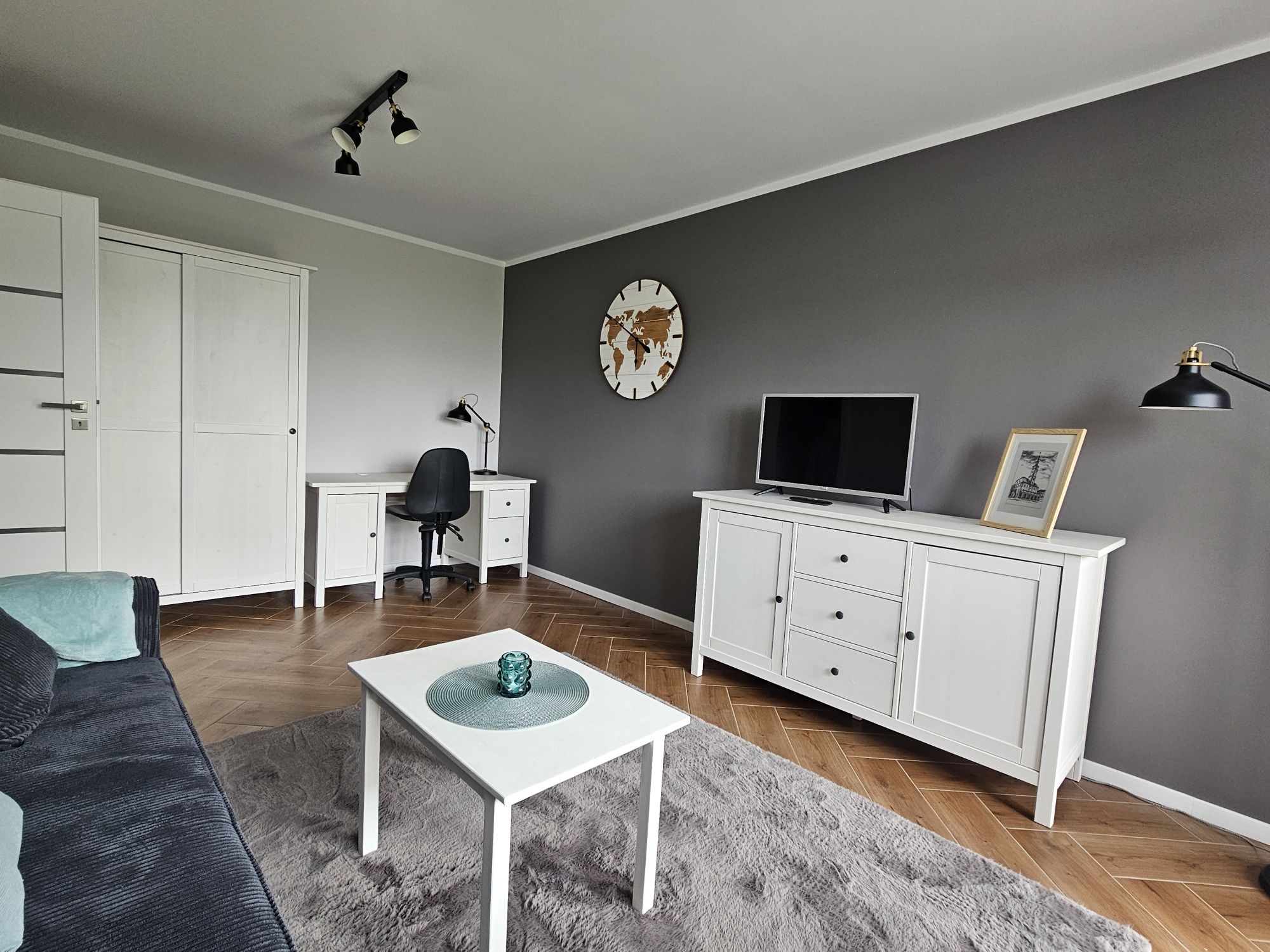 Kawalerka po remoncie – 5 min od Politechniki, balkon, winda – Żwirki