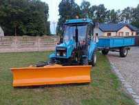 Zestaw MTZ 320 z przyczepa - Komunalne