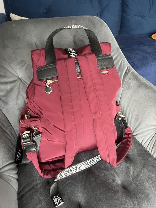 Plecak Desigual z cwiekami