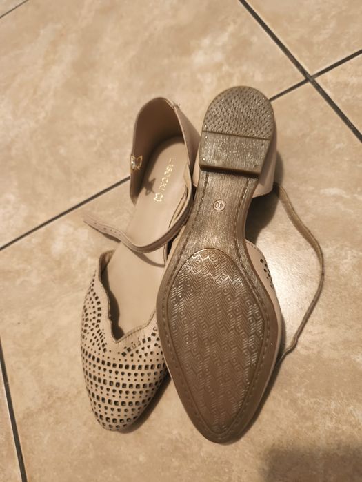 Damskie sandały lasocki 40