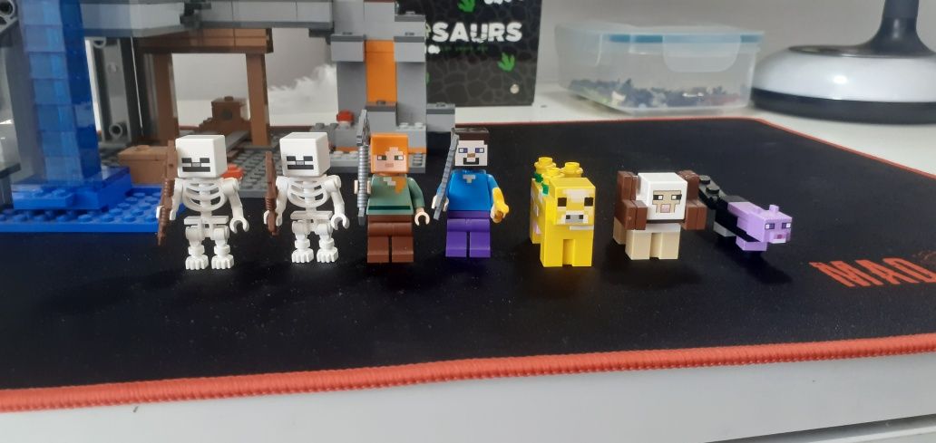 Lego minecraft pierwsza przygoda