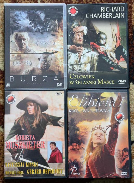 Zestaw 8 filmów na płytach DVD