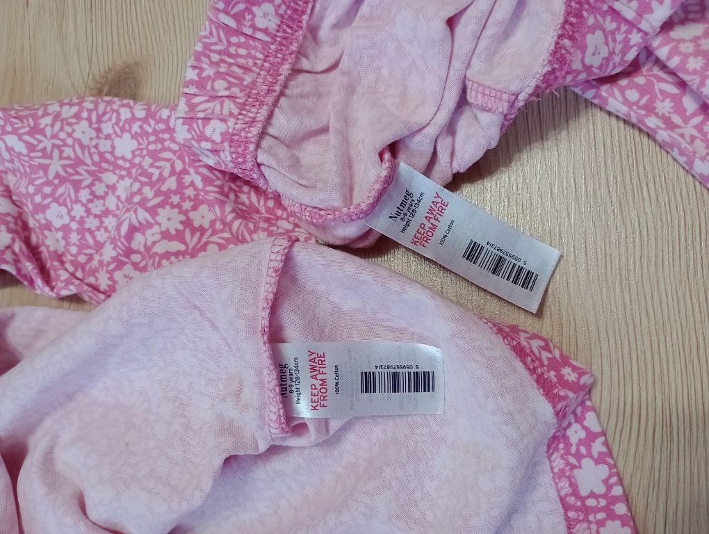 Piżamy dla dziewczynki Nutmeg 128 134