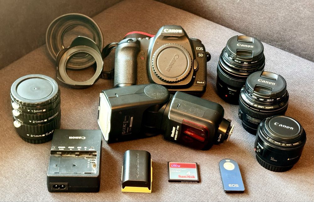 CANON Eos 5D Mark II + dodatki.