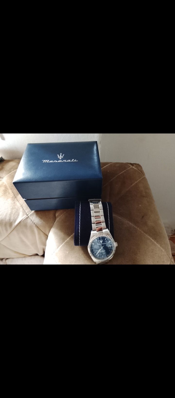 Relógio da Maserati muito pouco usado