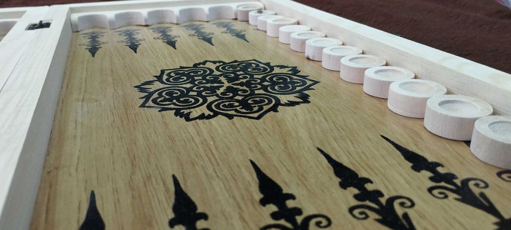 Нарди шашки. Розмір дошки 50 см