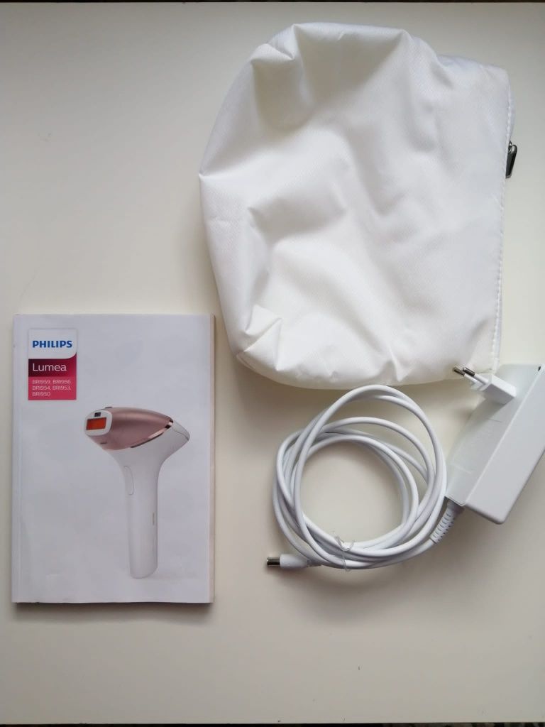 Depilator laserowy Philips Lumea BRI953