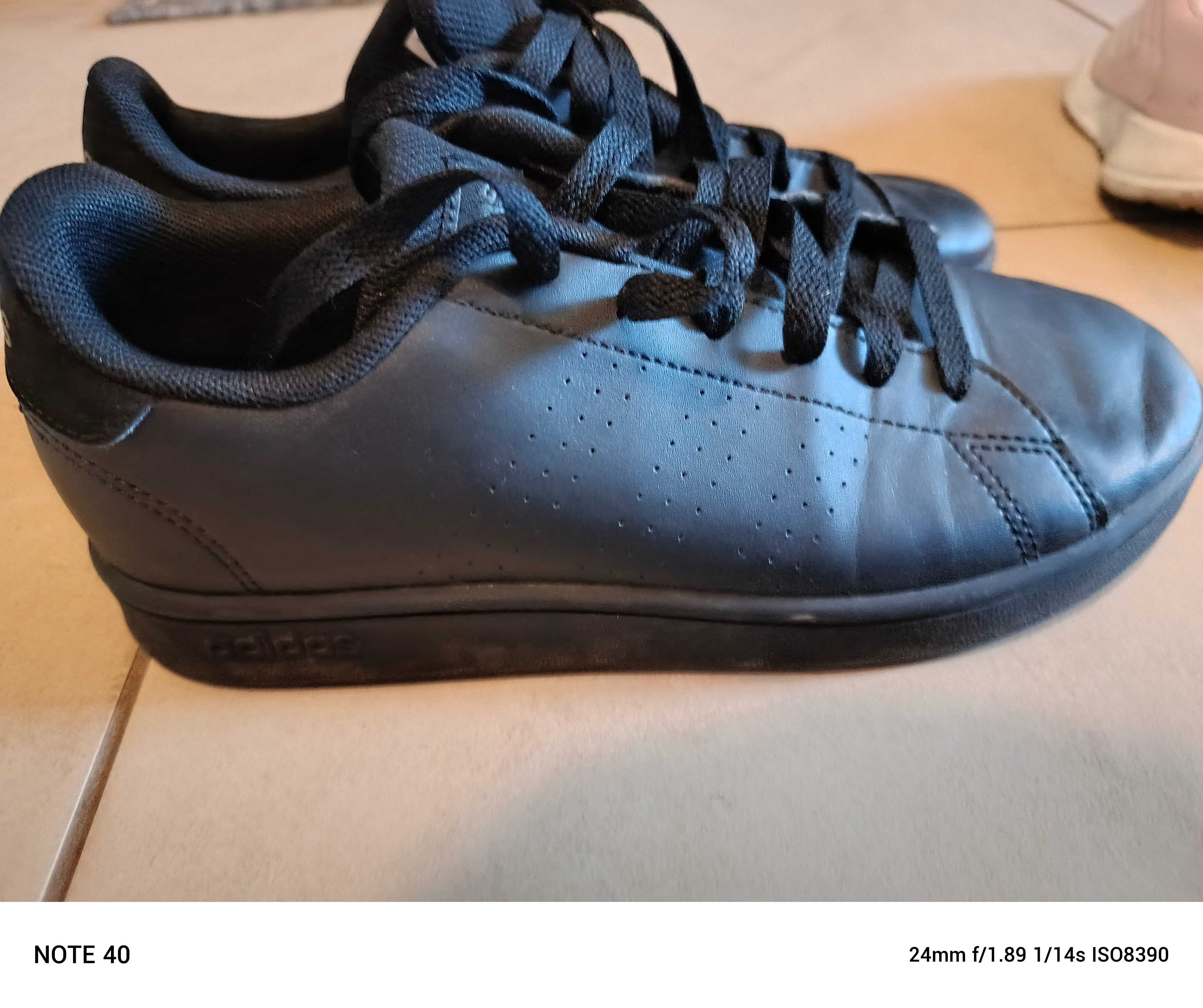 Adidasy chłopięce rozmiar 35,5