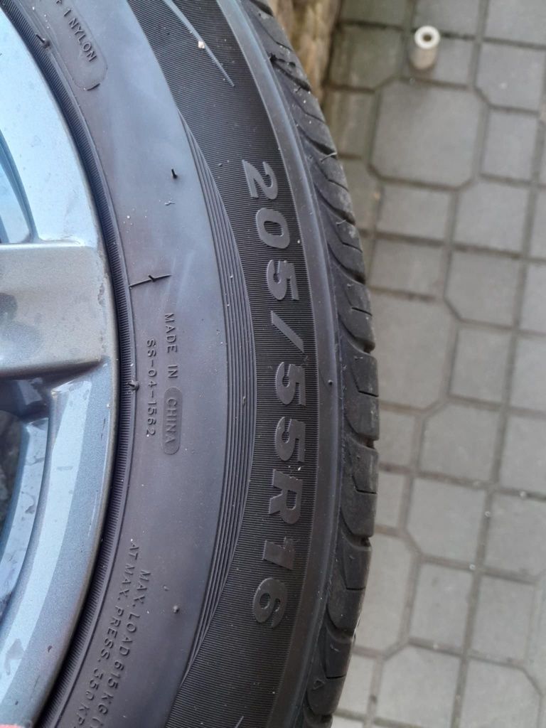 Alufelgi z oponami 16 bardzo dobry stan