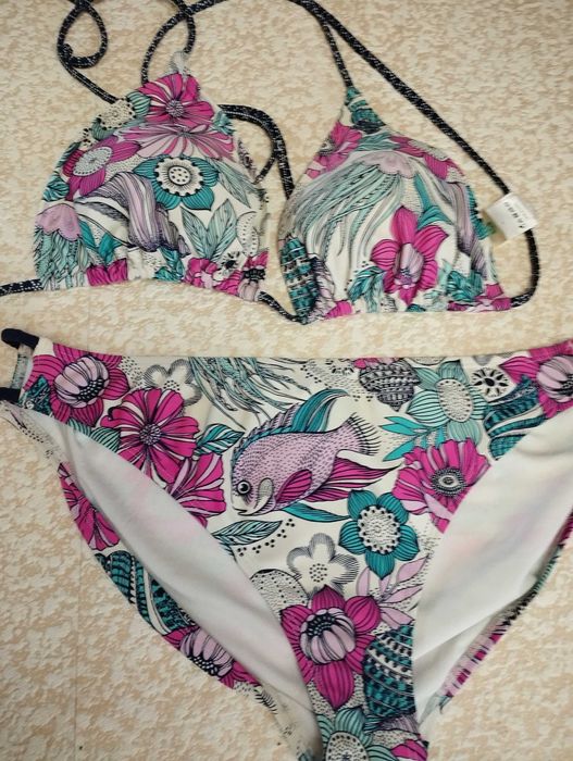 Купальник раздельный плавки 16(50-52) лиф 14 чашка 2