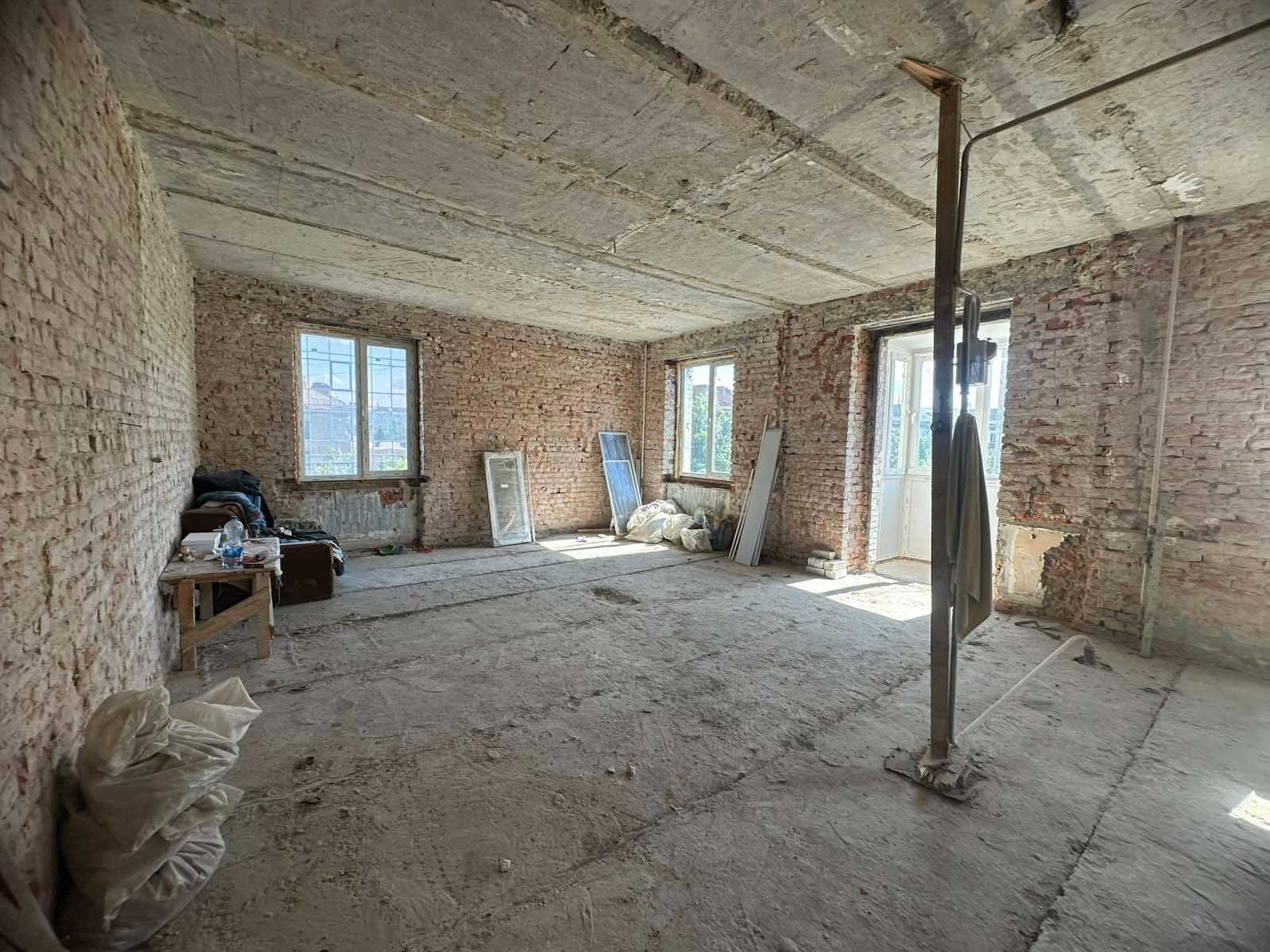 Продам квартиру в самому центрі міста