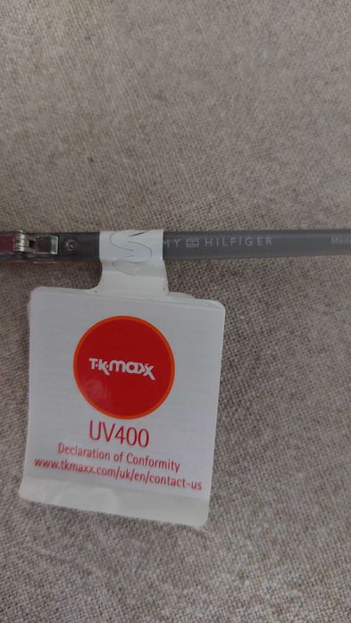 Tommy Hilfiger okulary przeciwsłoneczne nowe metka etui