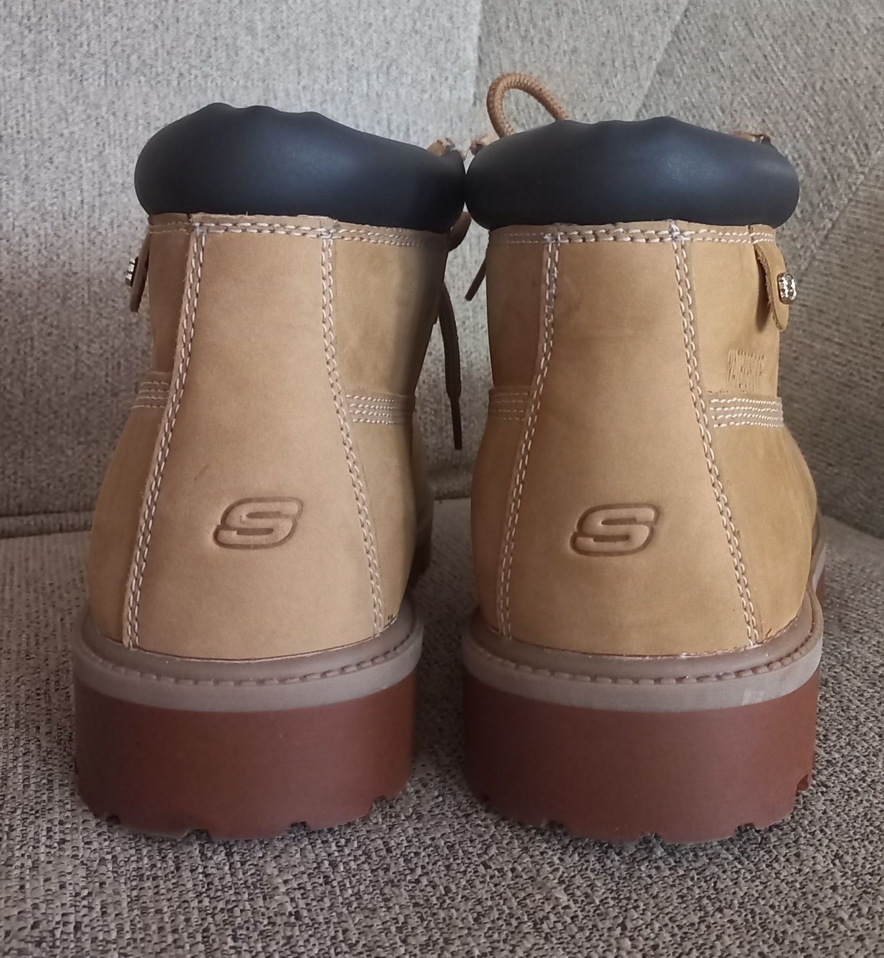 Trapery buty męskie skóra camel Skechers Eu 46 uk 11