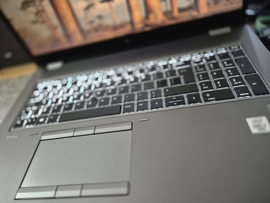 Sprzedam laptop hp ZBook fury 17 G7