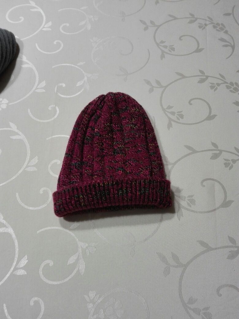 Vendo gorro e demais