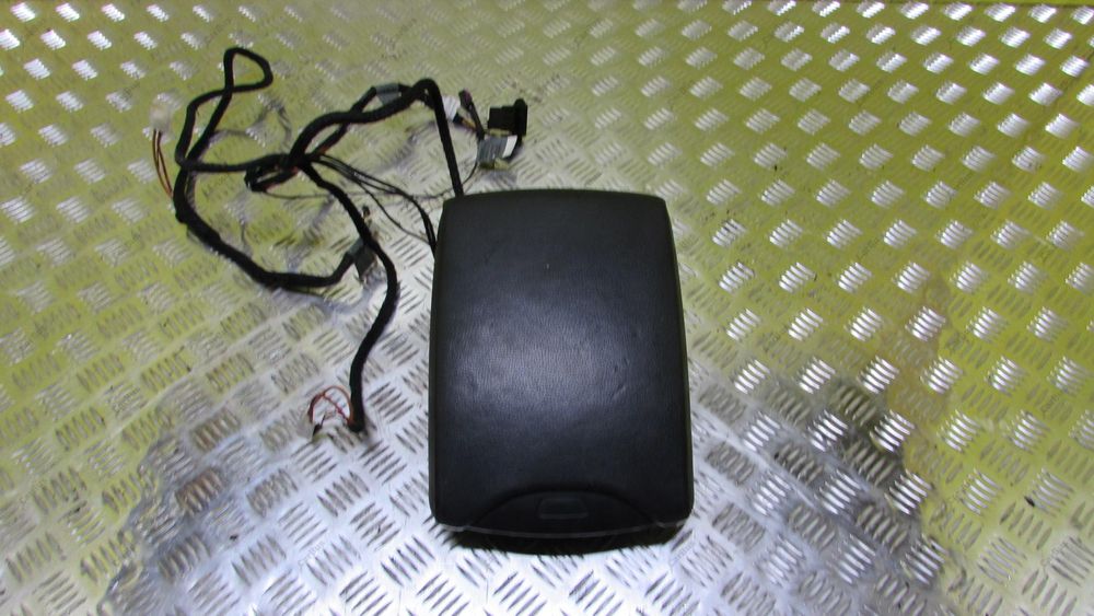 Подлокотник BMW X5 E53 Підлокітник БМВ Е53 Консоль подлокотник в авто