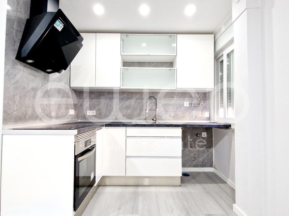 Apartamento T2, Bonfim, Setúbal