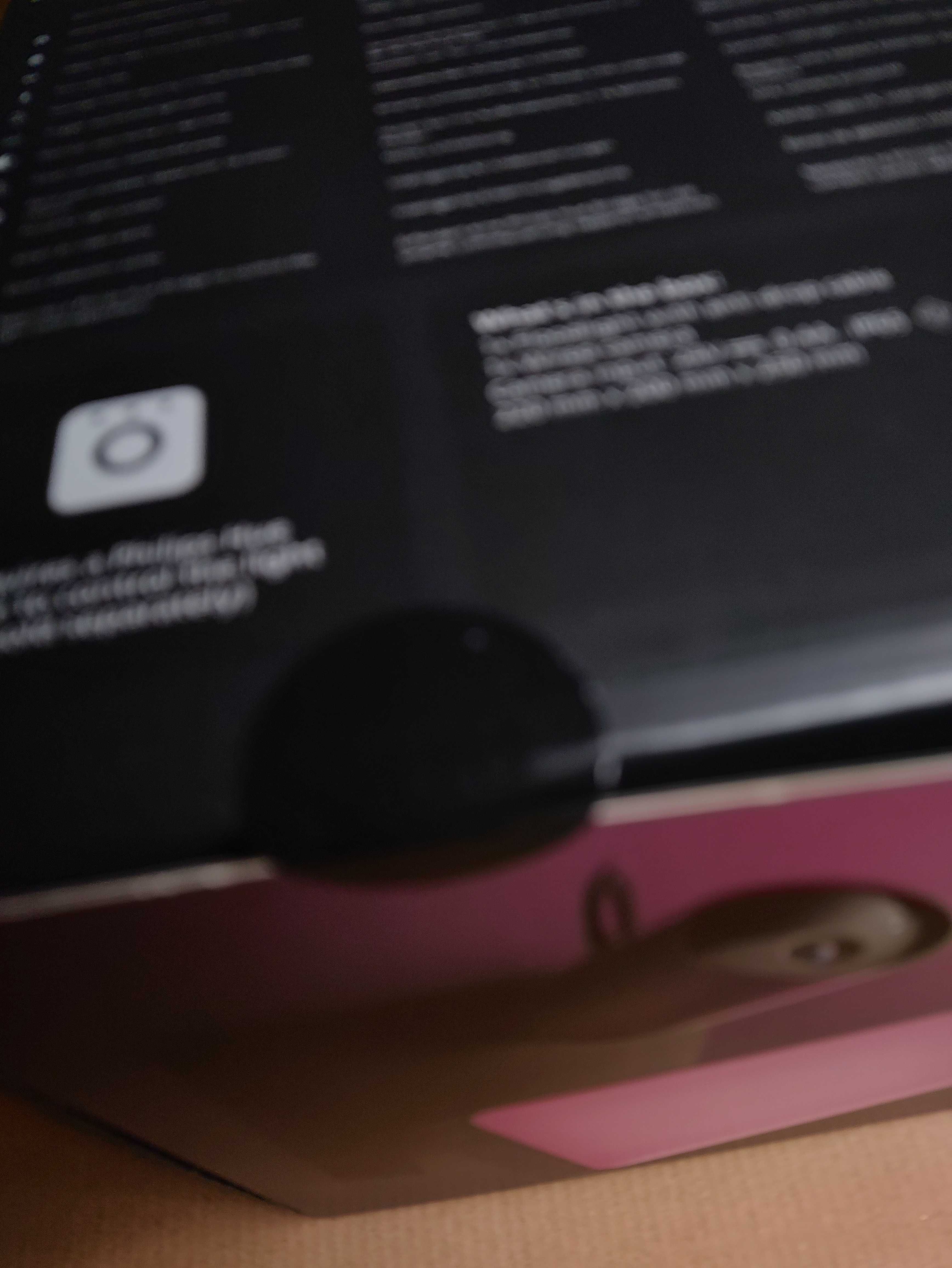 Philips Hue Secure Reflektor zewnętrzny z kamerą