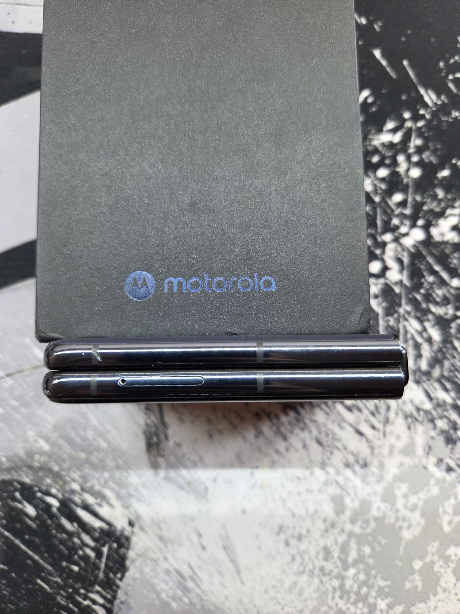 Motorola Razr 50 Ultra Violet 512 Gb Global