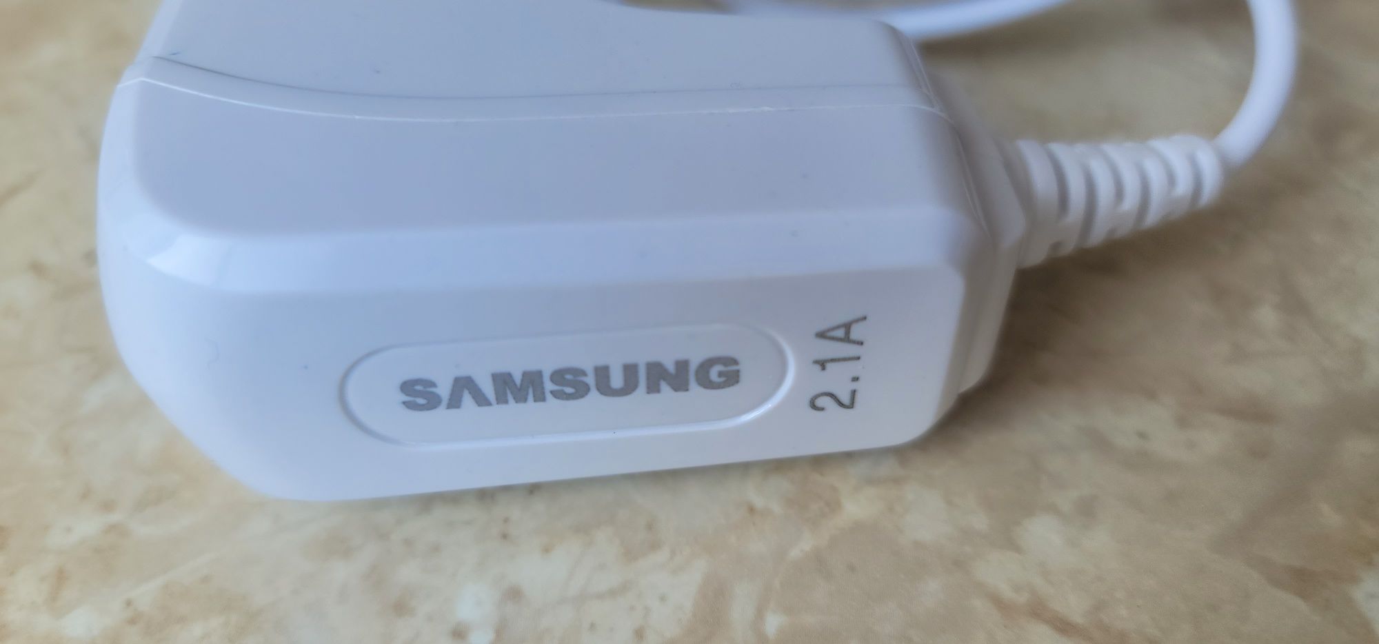 Зарядний пристрій Samsung R676 2.1A
