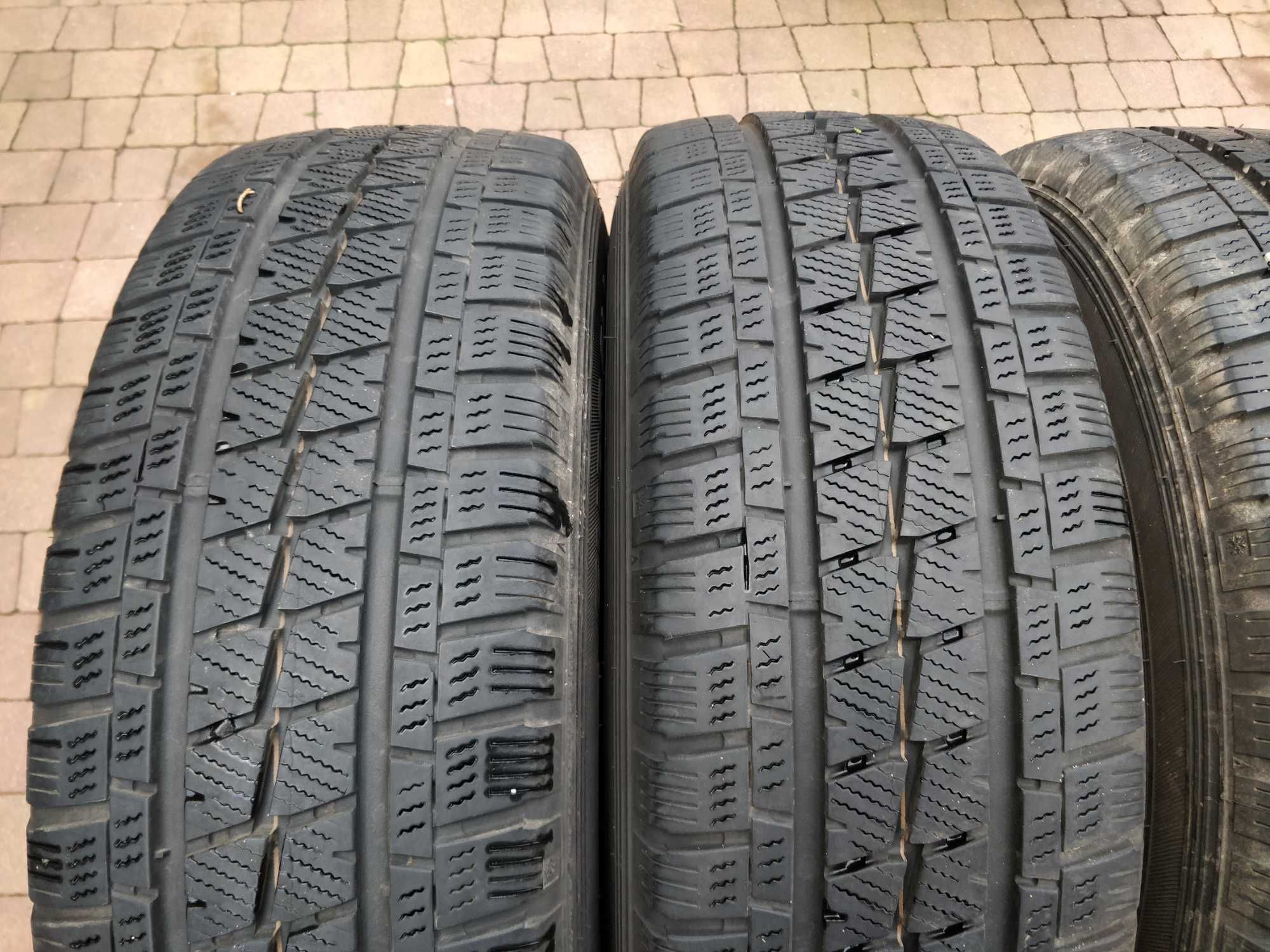 2942. Opony wielosezonowe 215/65/16C Falken 7.6/9mm 2021r cena za 4szt