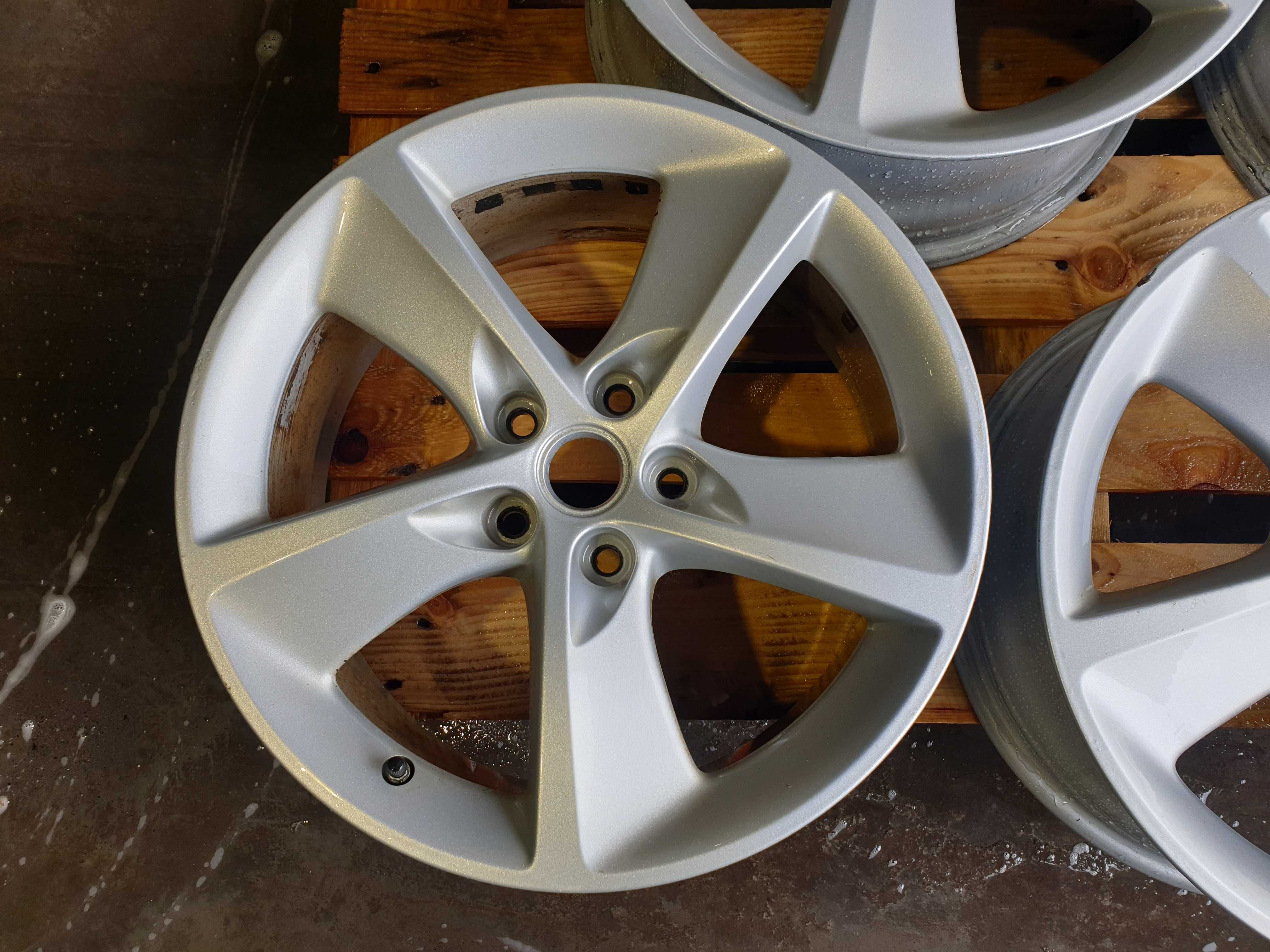 Oryginalne felgi 18" Opel GM Astra J Zafira TPMS