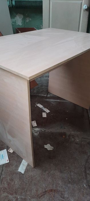 Стол большой кухонный, письменный