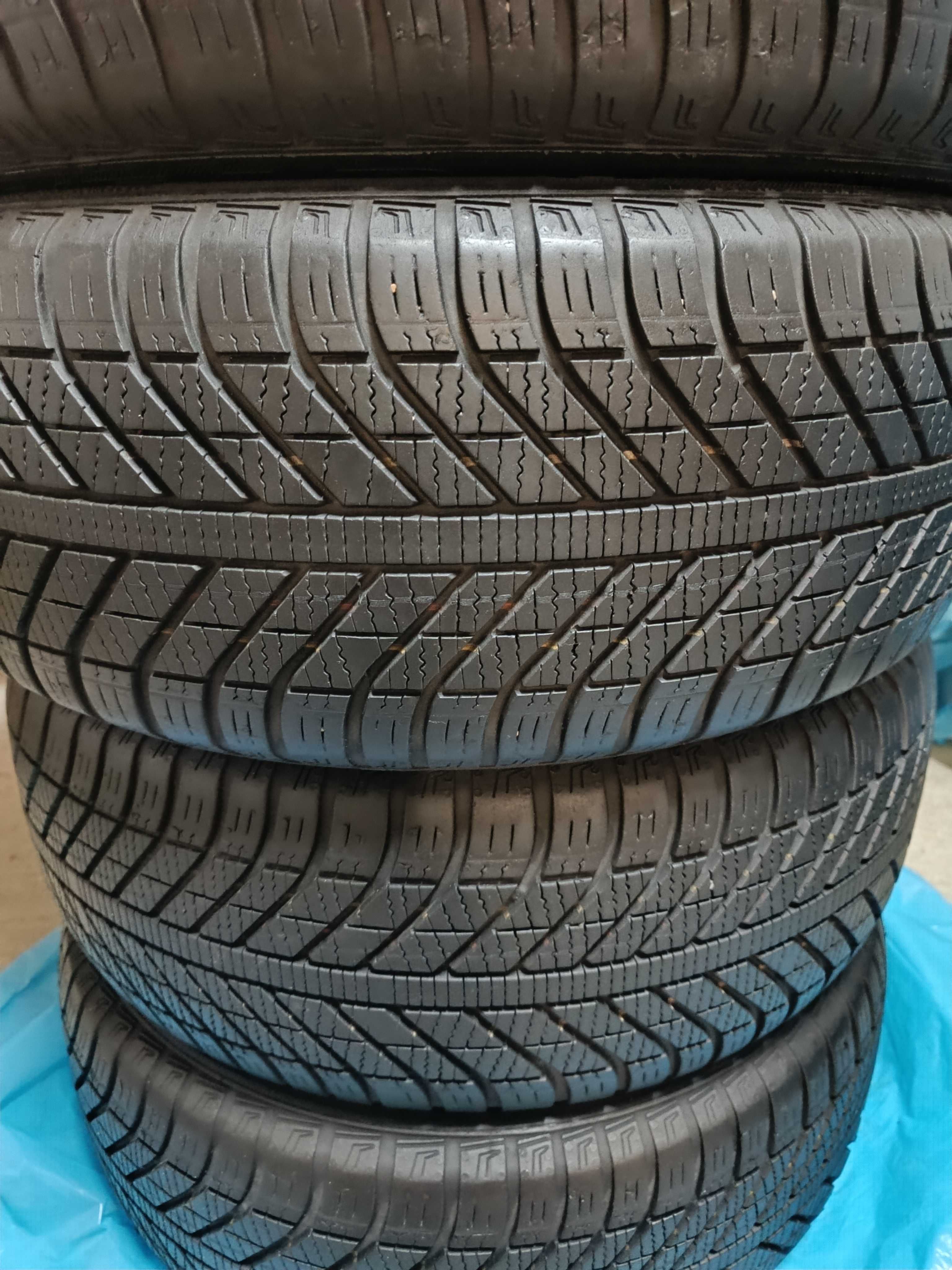 Goodyear Vector 4 Seasons 205/50/17 XL Całoroczne rok 2019