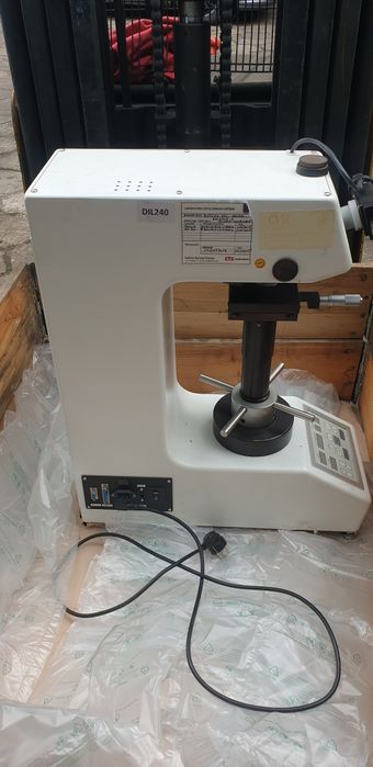 Twardościomierz HRC HB HV Buehler 1126