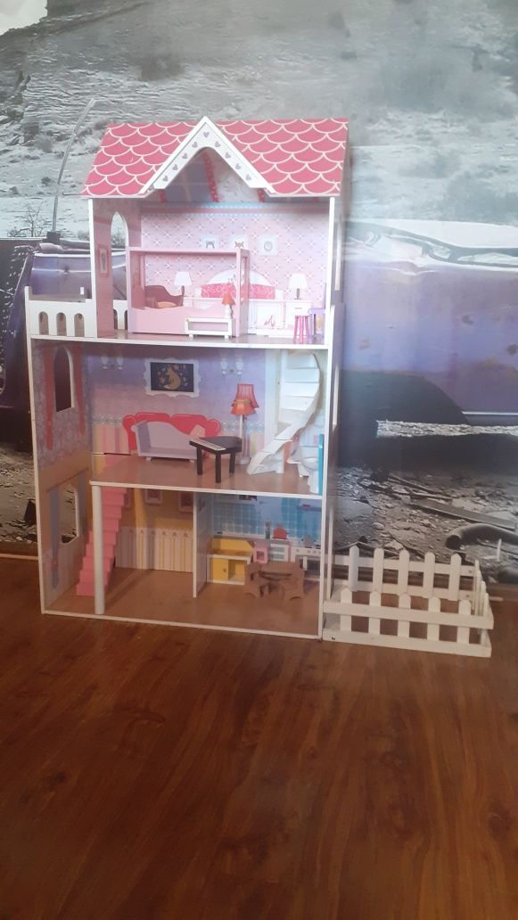 Domek dla lalek Barbie XXL drewniany 123cm