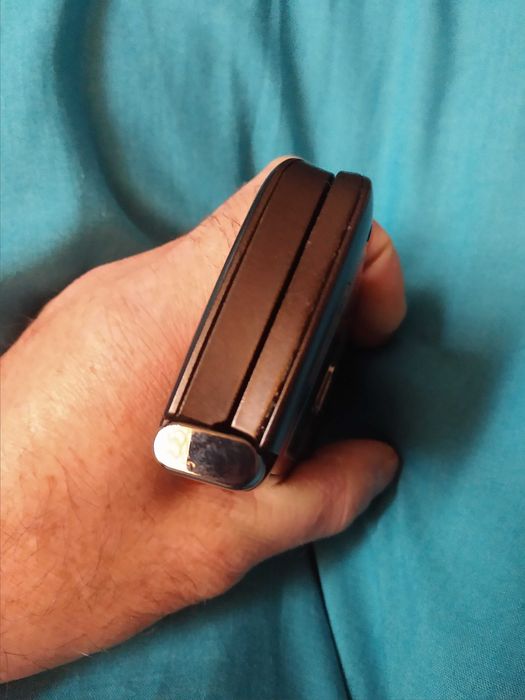 Nokia e90 в хорошому стані  .