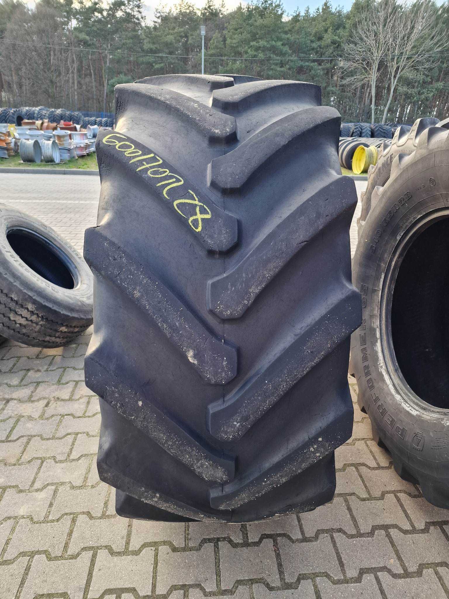 OPONA 600/70R28 Starmaxx