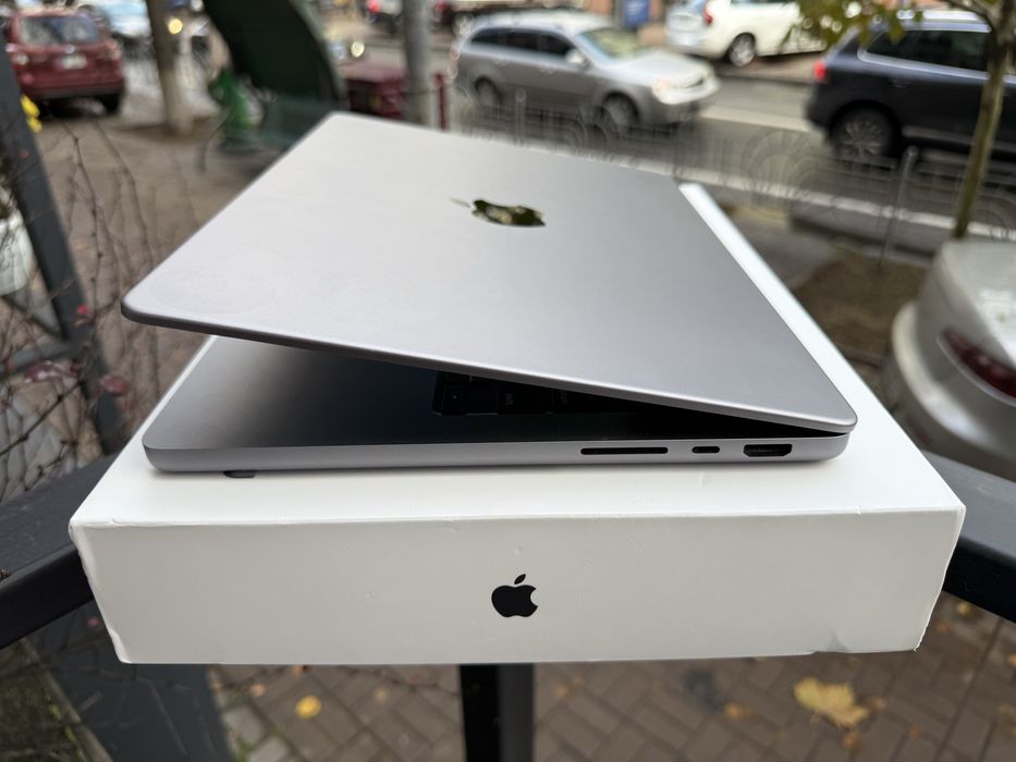 MacBook Pro 14” 2021 M1 Pro 16/512gb Space Gray з гарантією