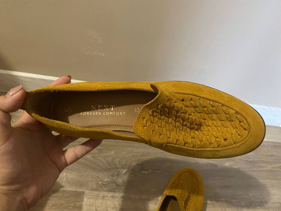 Жіночі туфлі NEXT