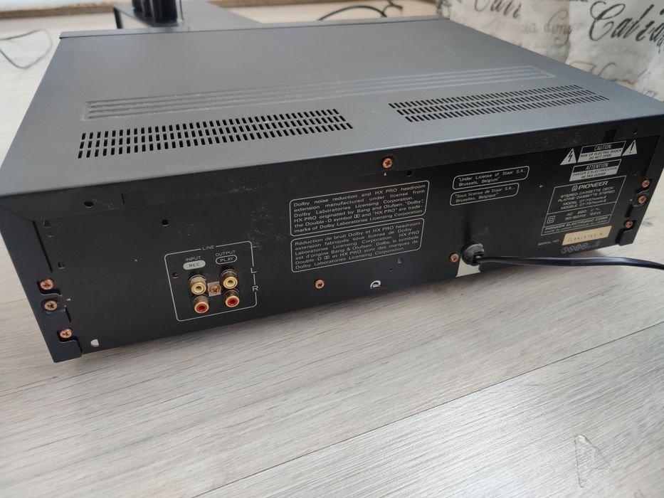 Кассетная дека Pioneer CT-737 Mark II