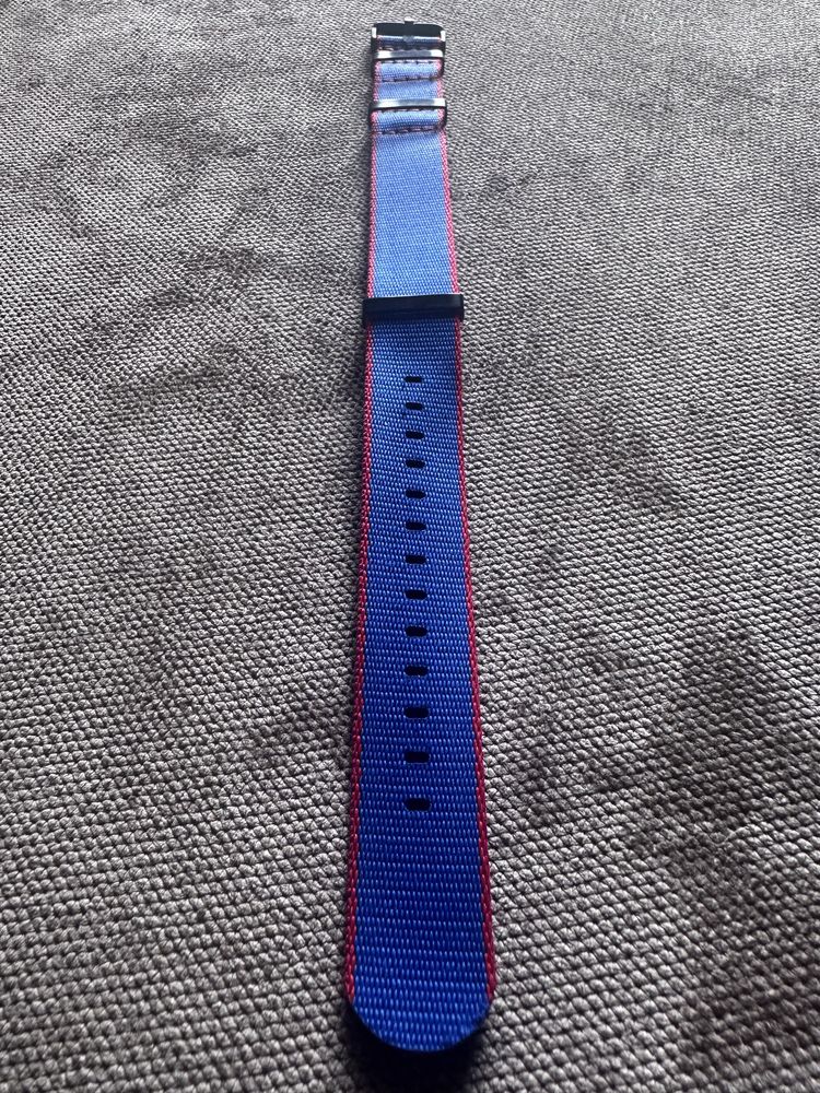 Pasek nato 20mm nowy niebiesko czerwony czarna sprzączka