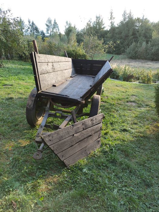 Sprzedam wóz do ciągnika