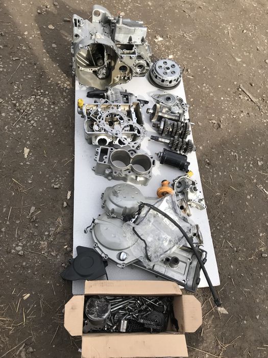 Продам мотор по запчастям kawasaki er6n