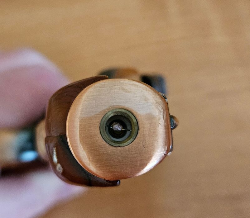 Replika pistoletu (zapalniczka)