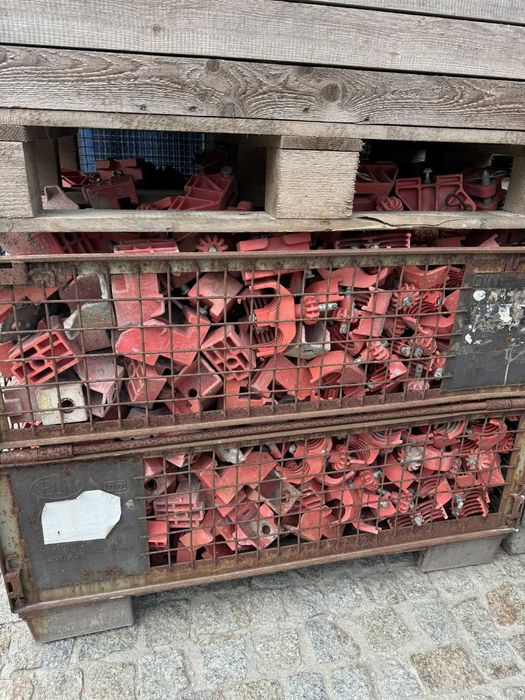 Zestaw szalunku ściennego plastikowego Peri Duo 146m2 + osprzęt