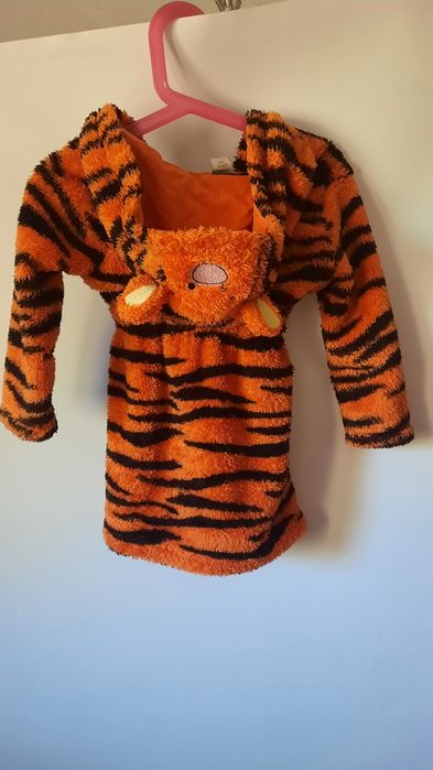 Disney Szlafrok dzieciecy rozmiar 86
Szlafrok dziewczęcy 
Rozmiar 86
S