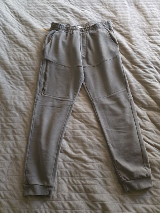Spodnie dresowe Reserved rozmiar M